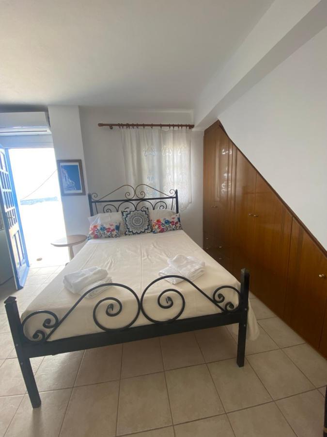 Aeolos Apartments Akrotírion Dış mekan fotoğraf