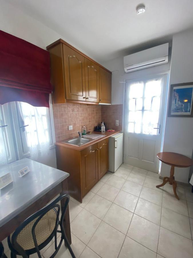 Aeolos Apartments Akrotírion Dış mekan fotoğraf